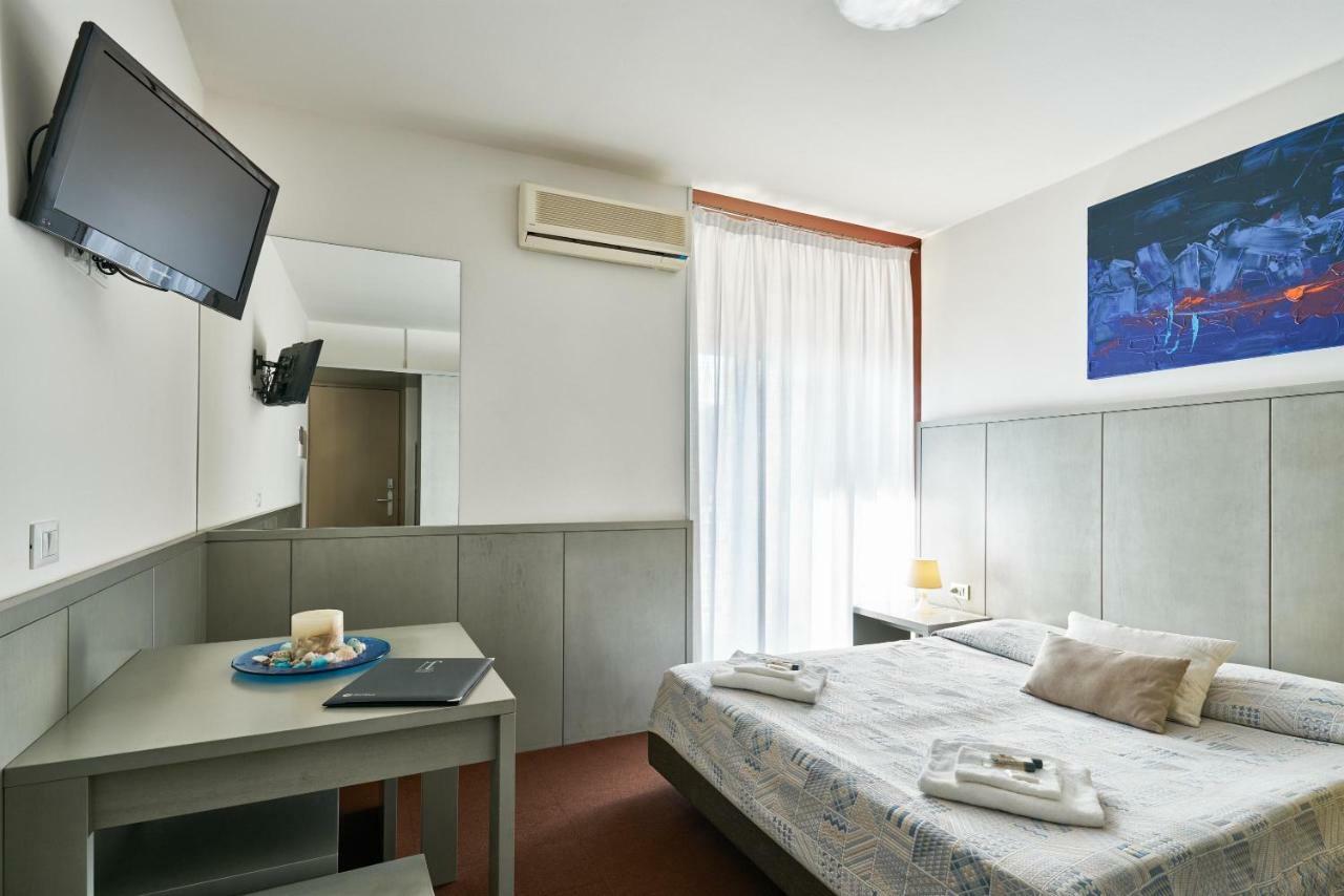 Hotel Europa Grado Buitenkant foto